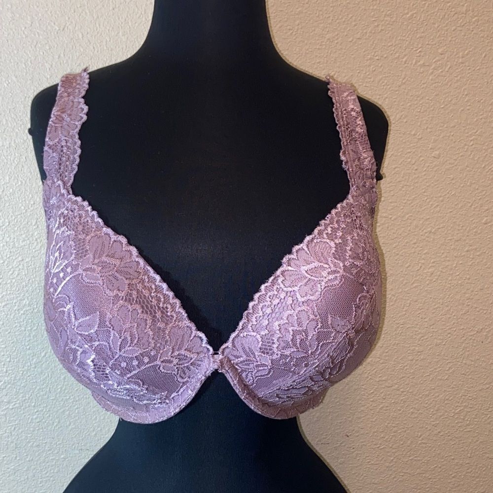 Ambrielle Lace Underwire Bra in Soft Purple Size 38DF